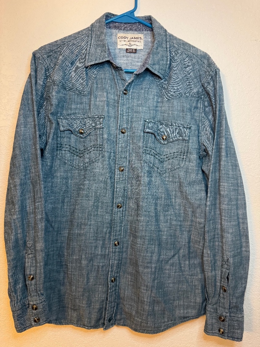 Cody James Mens M Western Chambray Pearl Snap Shirt